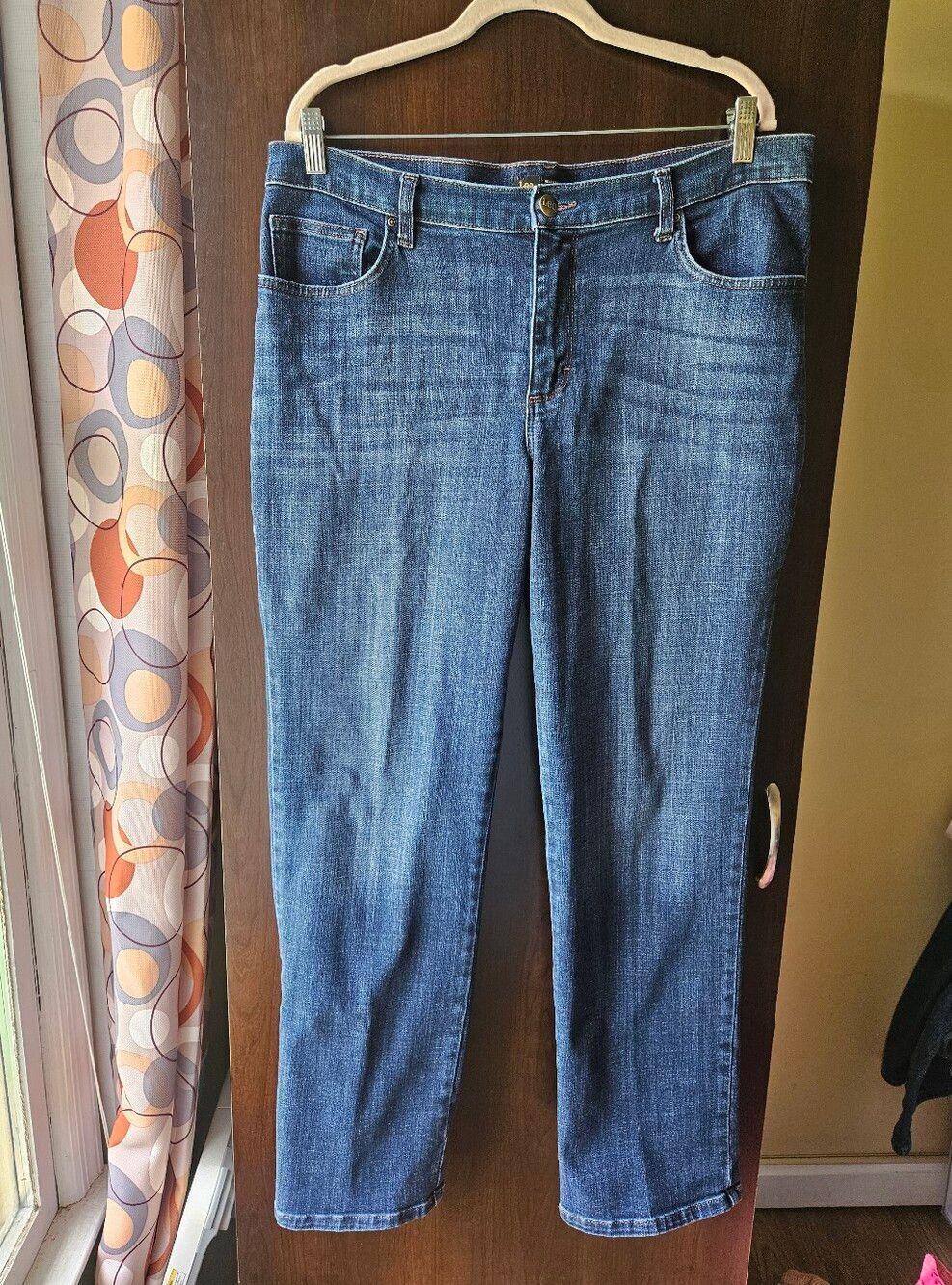 Lee Mid Rise Straight-Leg Women’s Jeans Size 16